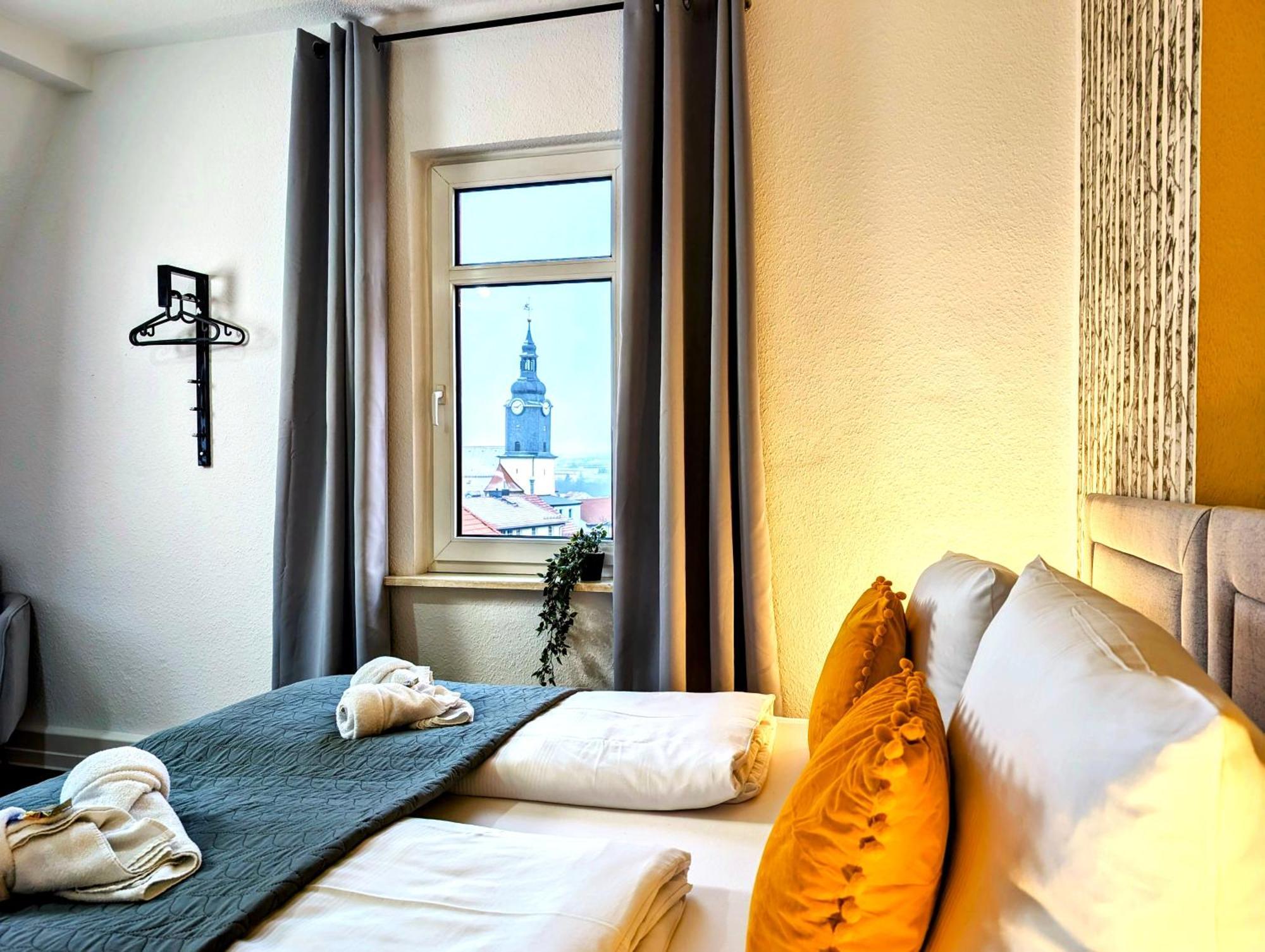 Bohnapartments - Topfmarkt Xxl Suiten - Neu In Top Zentrumslage, Vollausstattung, Wlan, Parkplaetze Ильменау Экстерьер фото
