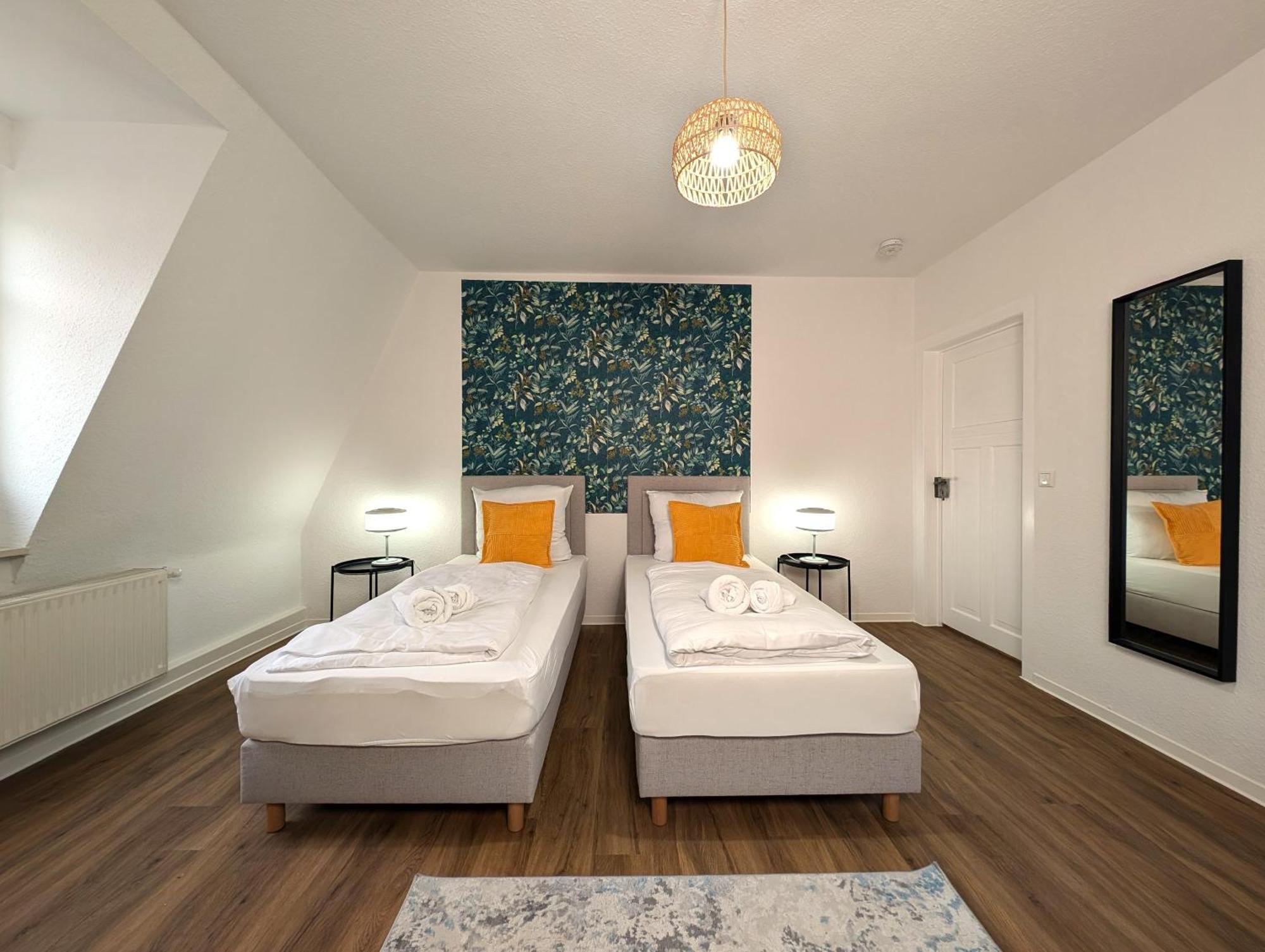 Bohnapartments - Topfmarkt Xxl Suiten - Neu In Top Zentrumslage, Vollausstattung, Wlan, Parkplaetze Ильменау Экстерьер фото