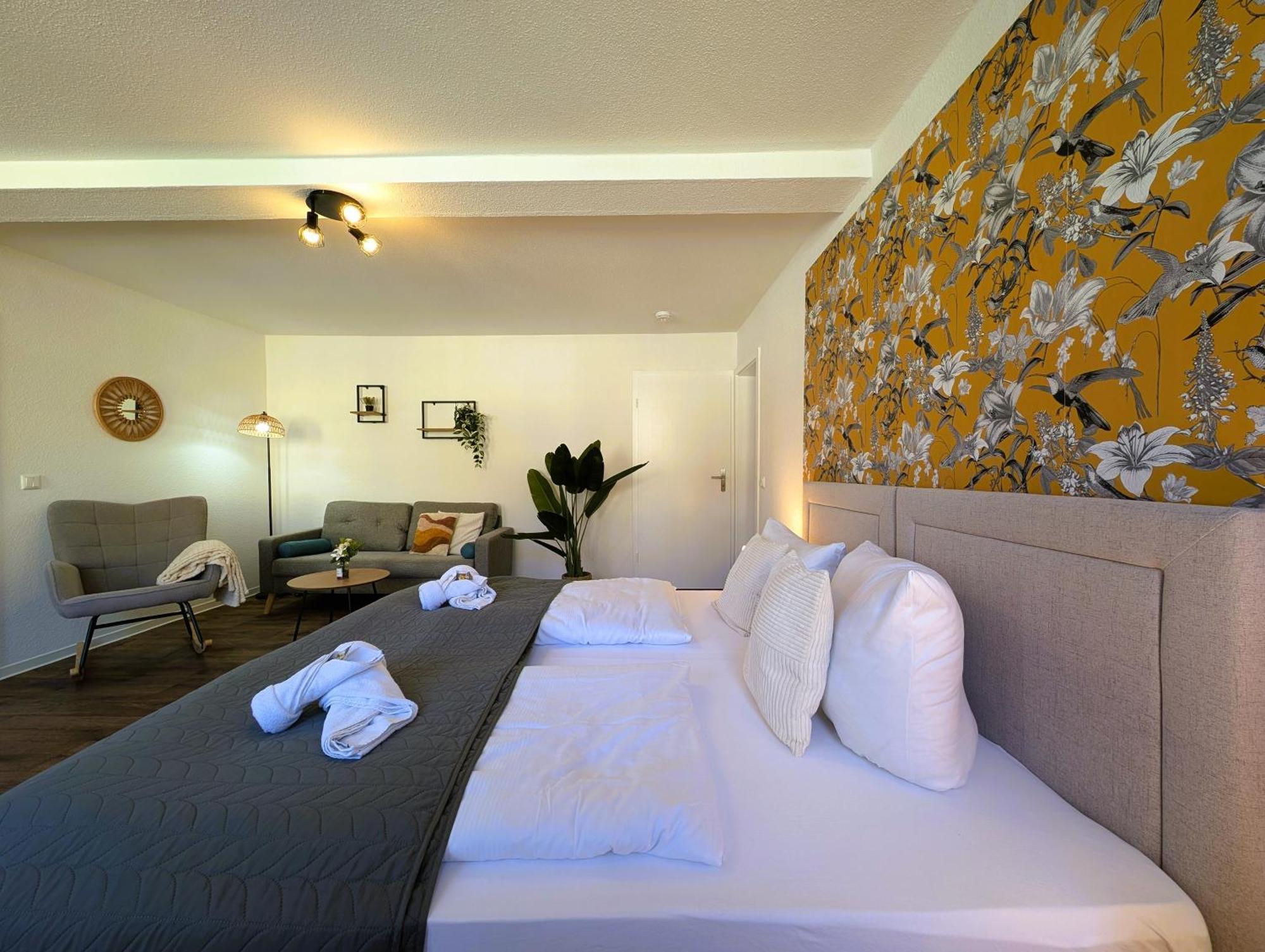 Bohnapartments - Topfmarkt Xxl Suiten - Neu In Top Zentrumslage, Vollausstattung, Wlan, Parkplaetze Ильменау Экстерьер фото