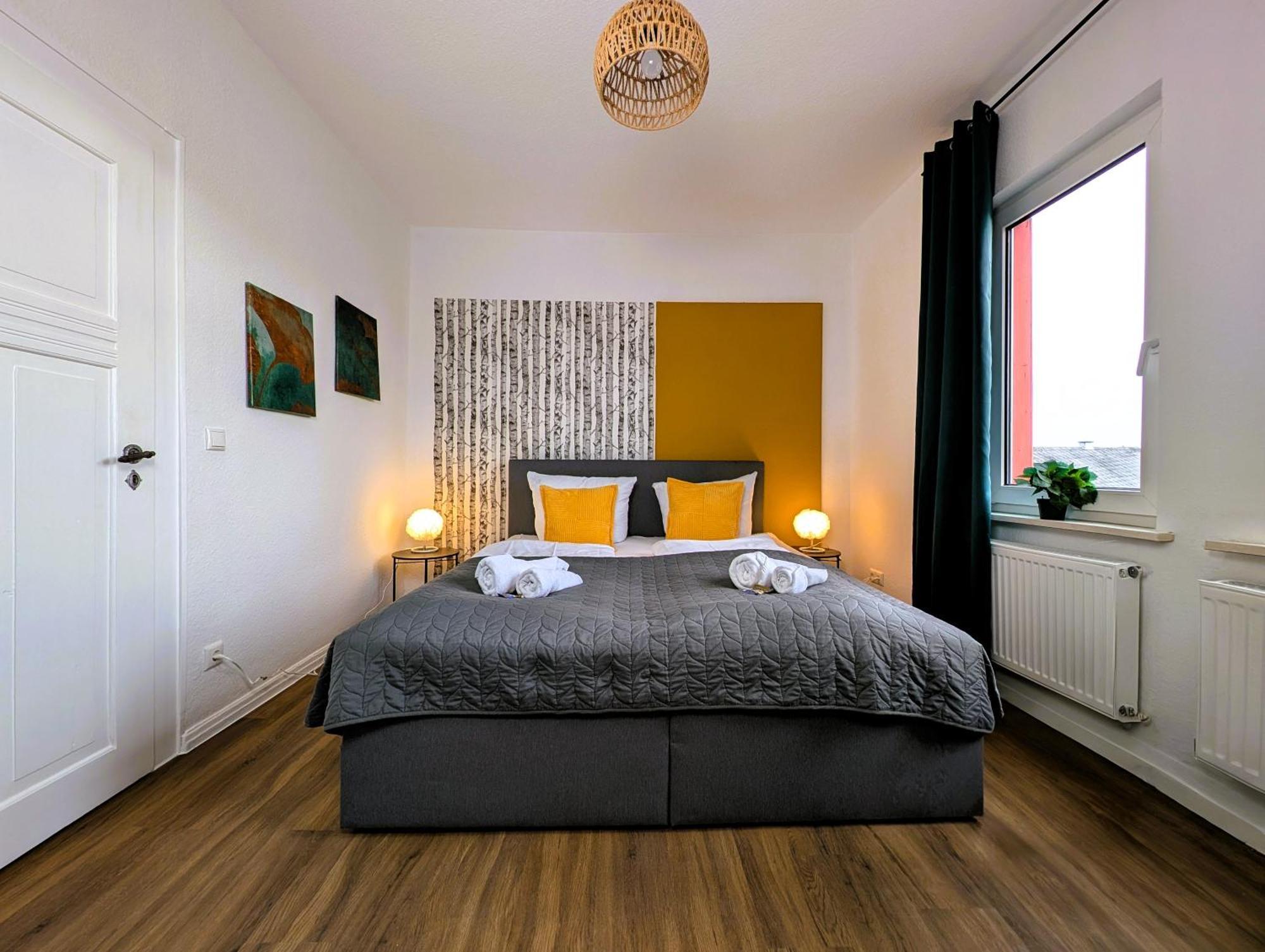 Bohnapartments - Topfmarkt Xxl Suiten - Neu In Top Zentrumslage, Vollausstattung, Wlan, Parkplaetze Ильменау Экстерьер фото