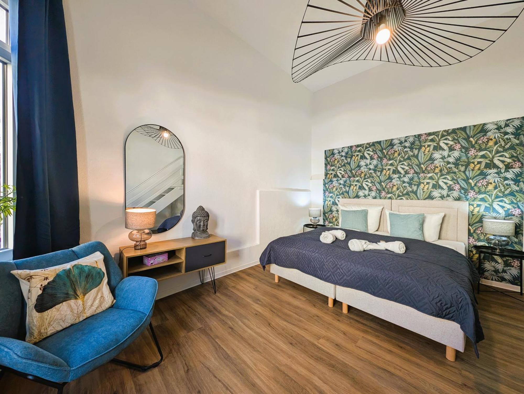 Bohnapartments - Topfmarkt Xxl Suiten - Neu In Top Zentrumslage, Vollausstattung, Wlan, Parkplaetze Ильменау Экстерьер фото